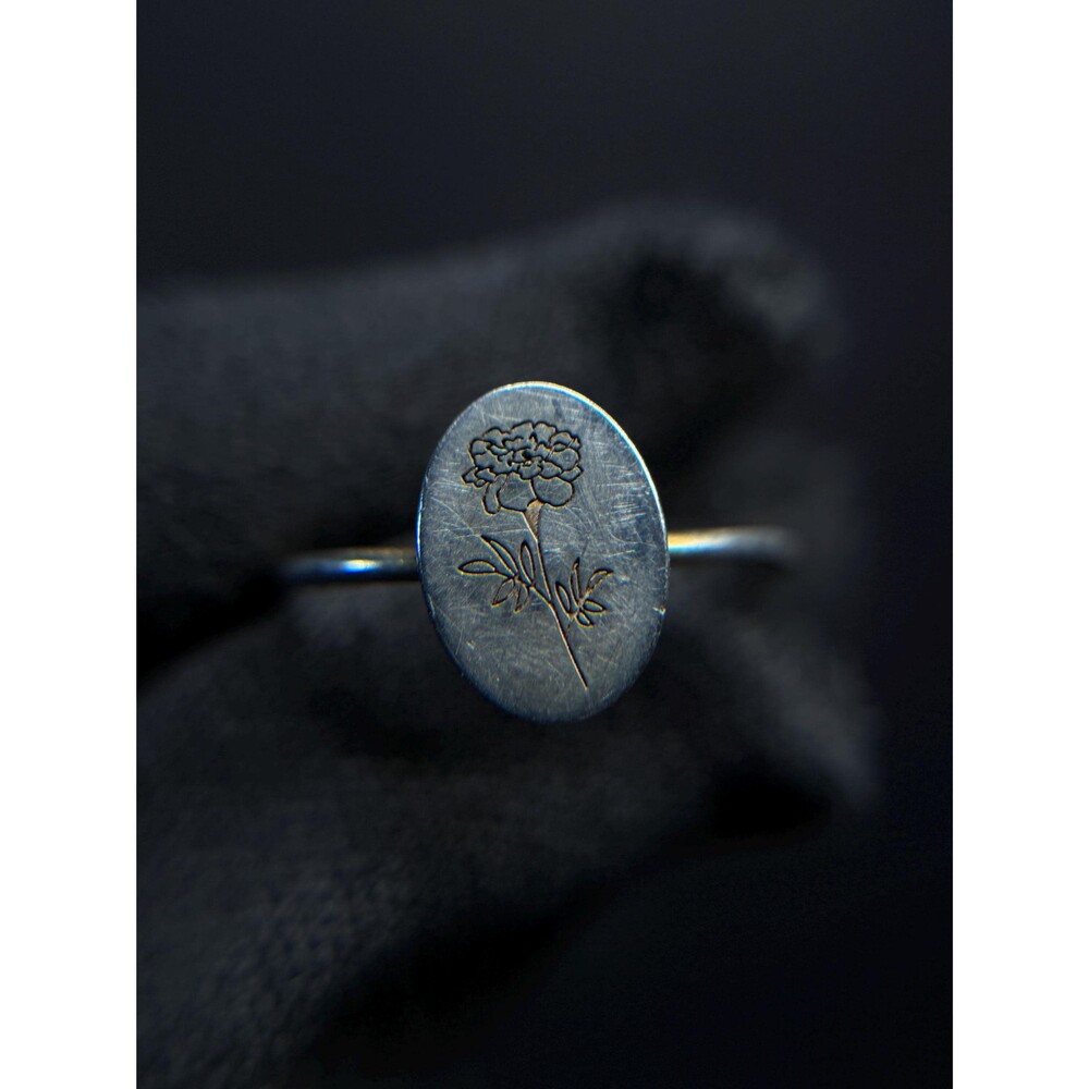 Sterling Silver Engraved Flower Oval Ring Size 6 Dainty Floral Ring